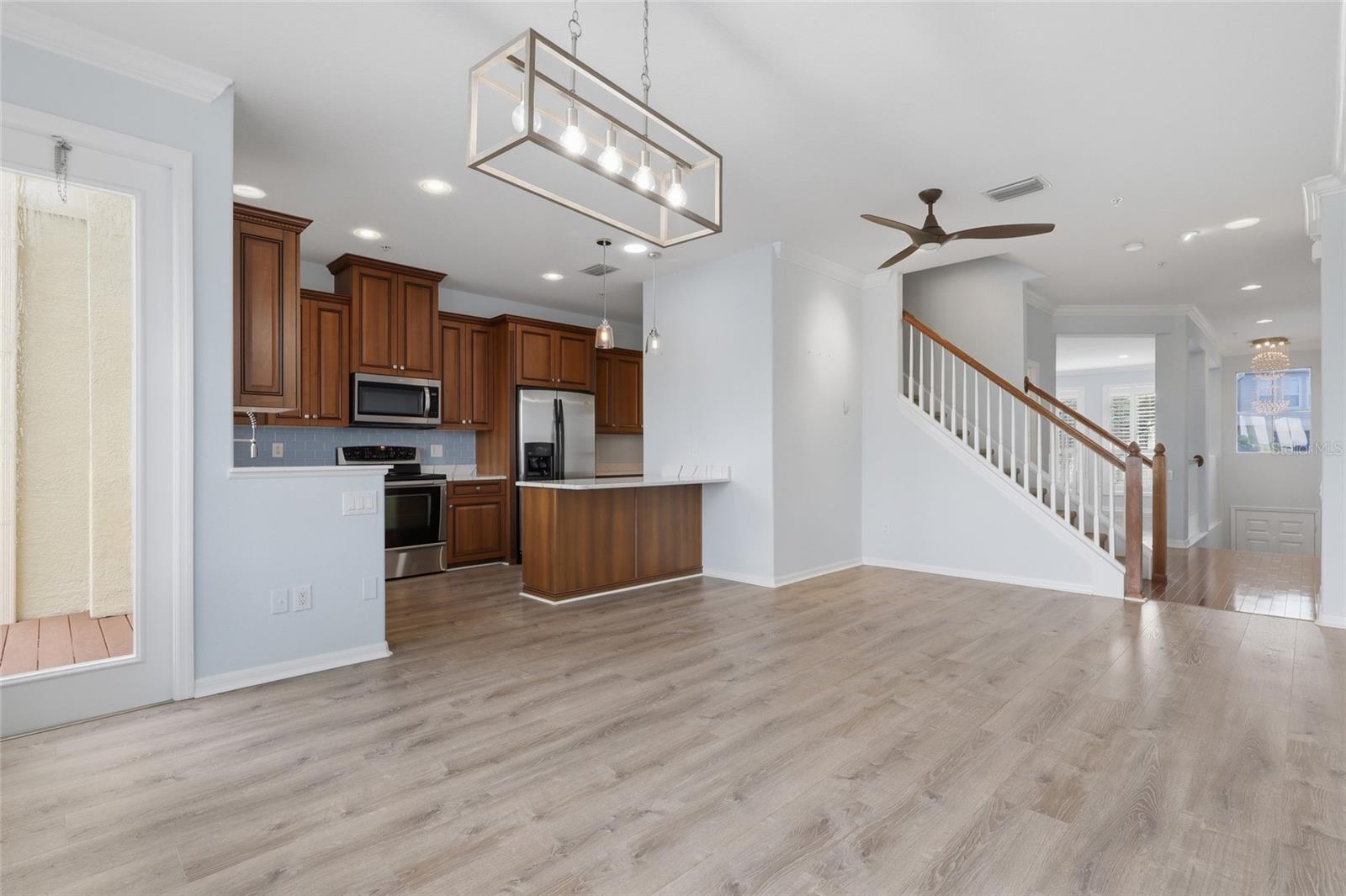 8703 SUNRISE JIB WAY