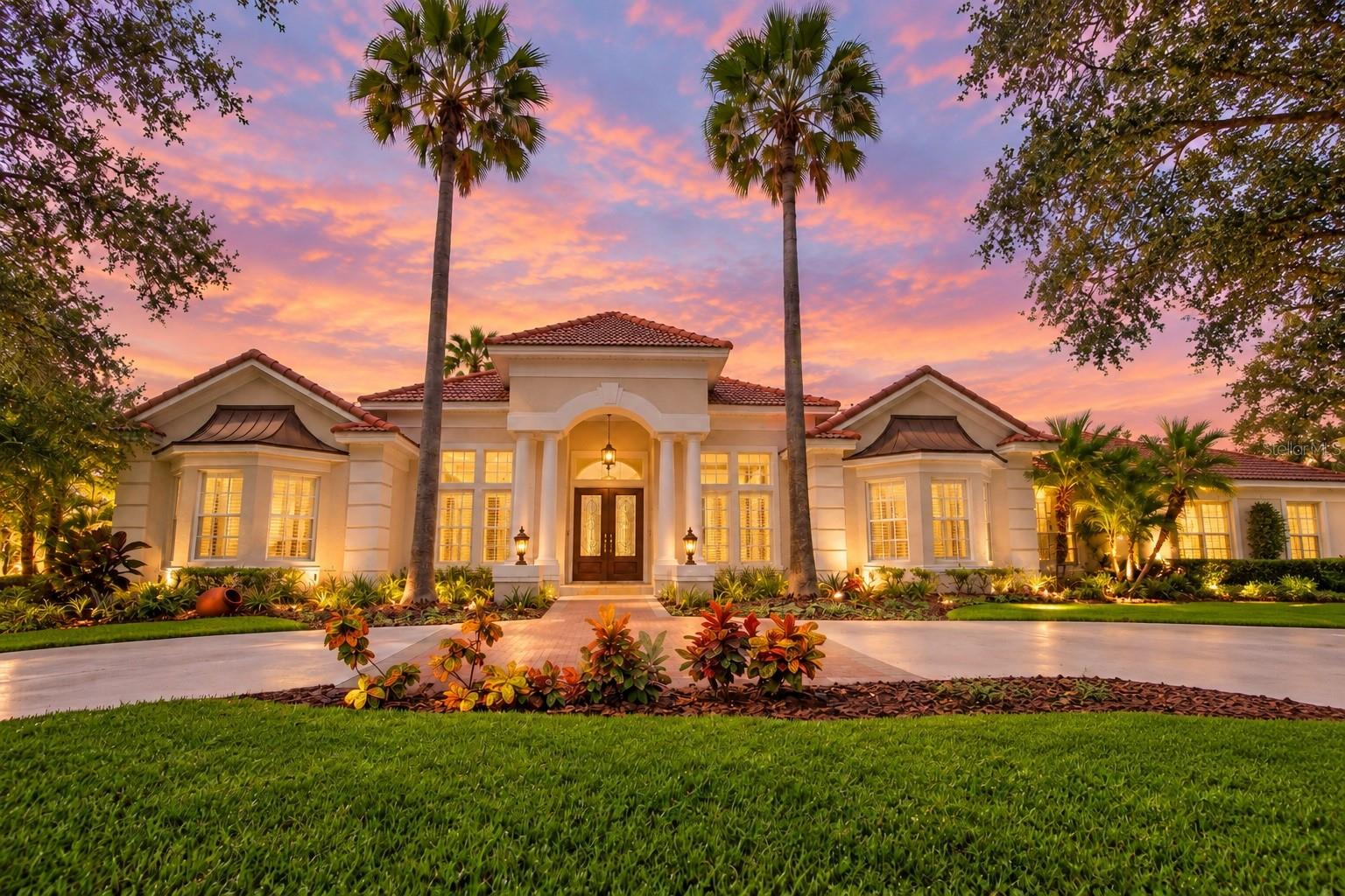 18112 Longwater Run Dr, Tampa