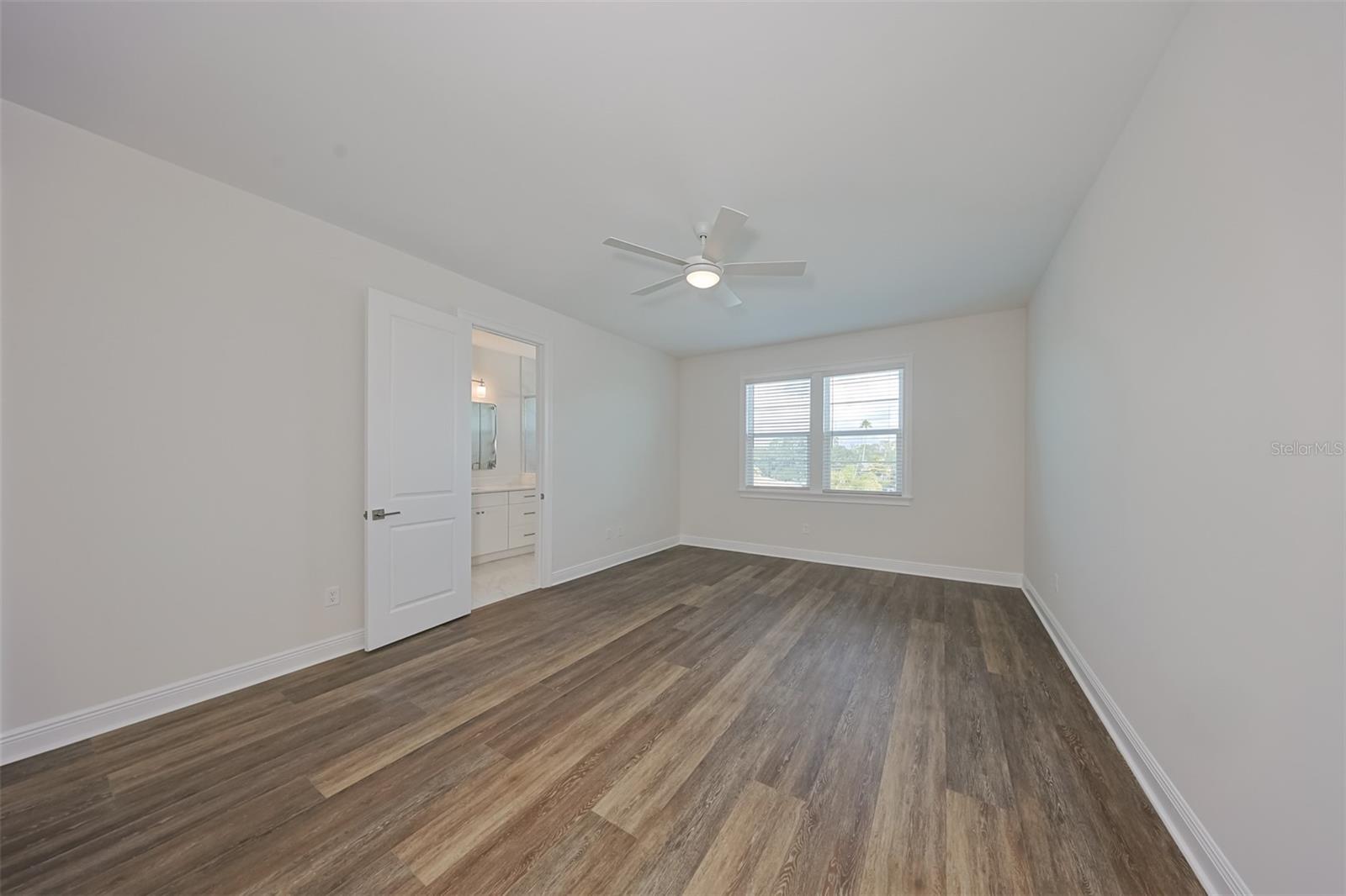 203 DANUBE AVE #1