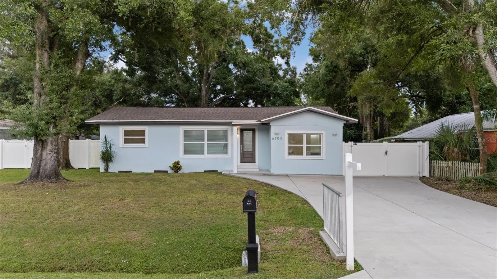 6703 N Boulevard, Tampa