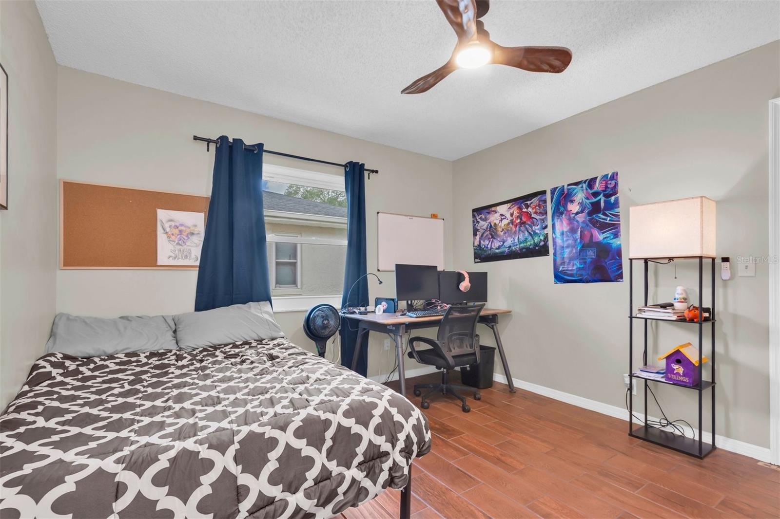 207 AMESBURY CIR