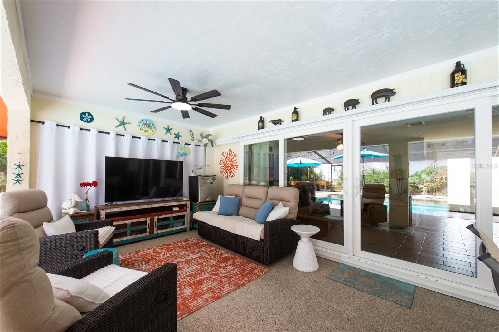 207 AMESBURY CIR