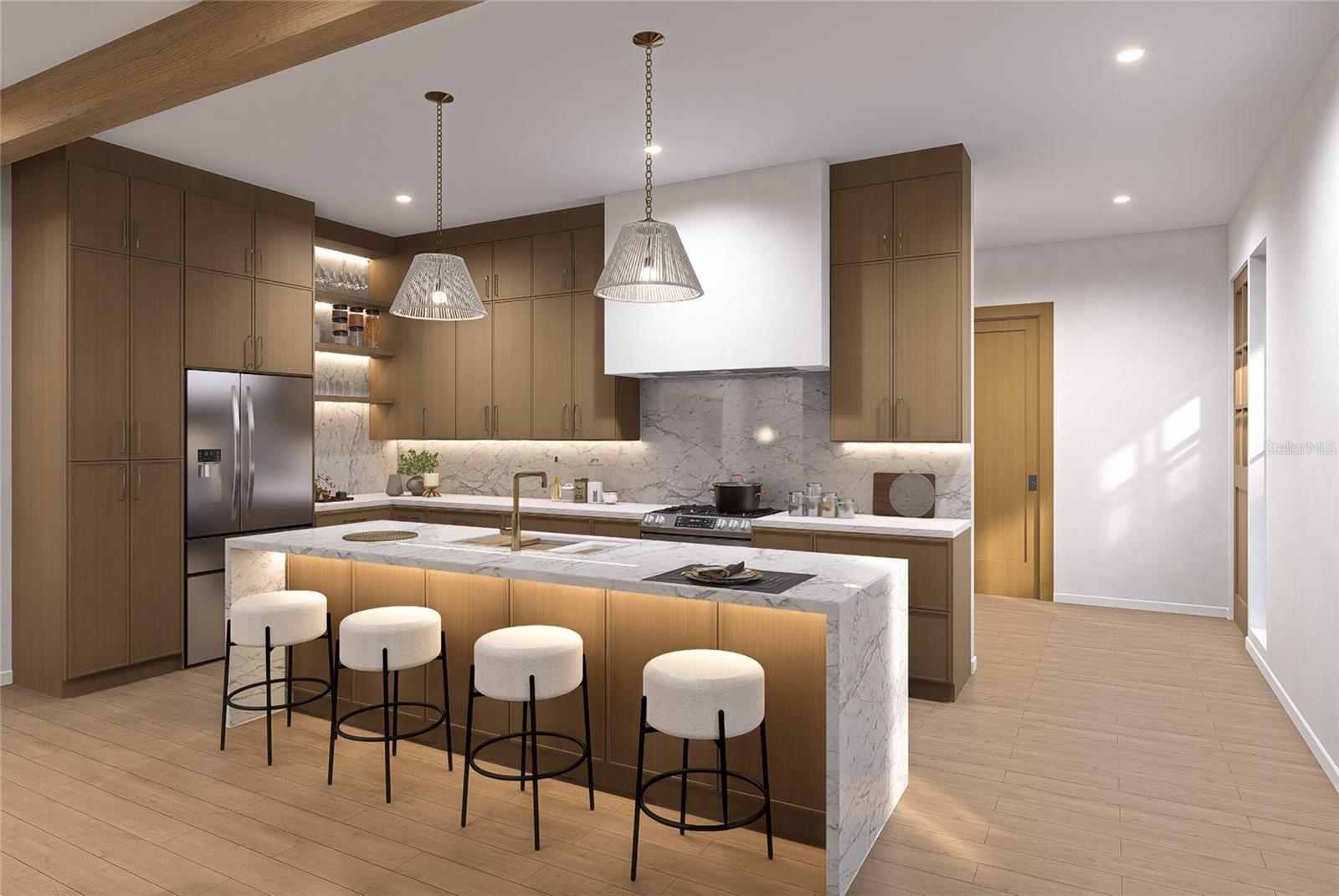 205 W GLADYS ST #2