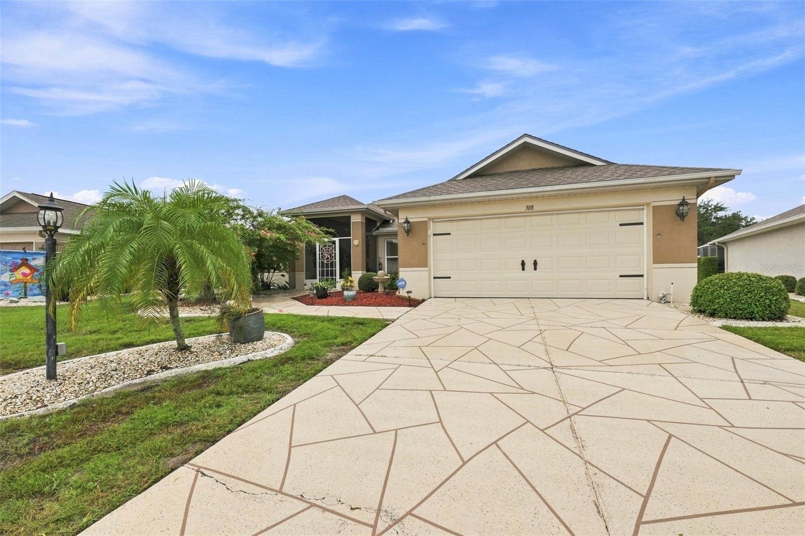 308 Caloosa Palms Ct, Sun City Center