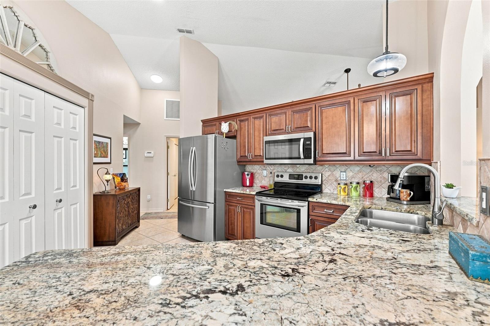 308 CALOOSA PALMS CT