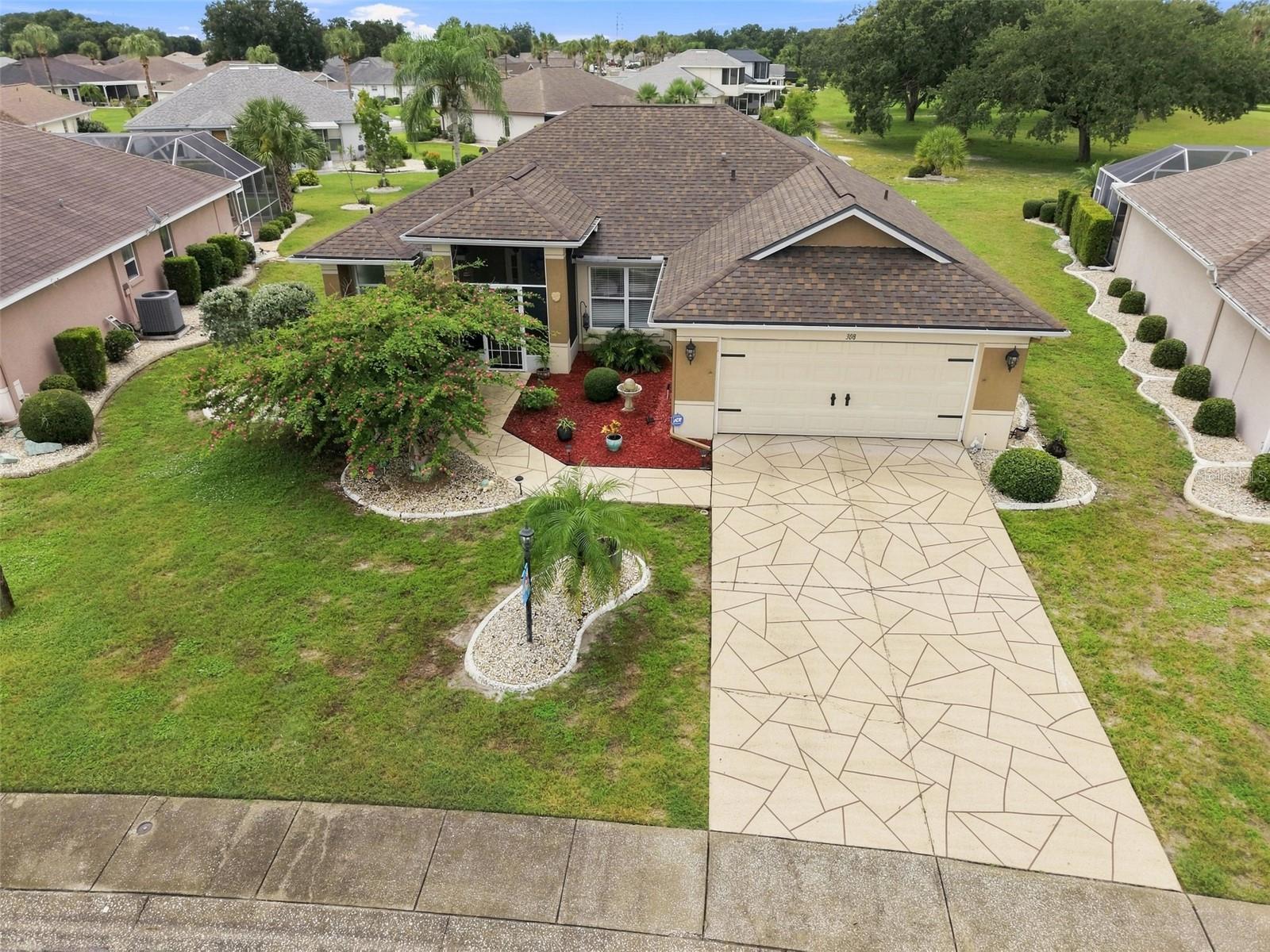 308 CALOOSA PALMS CT