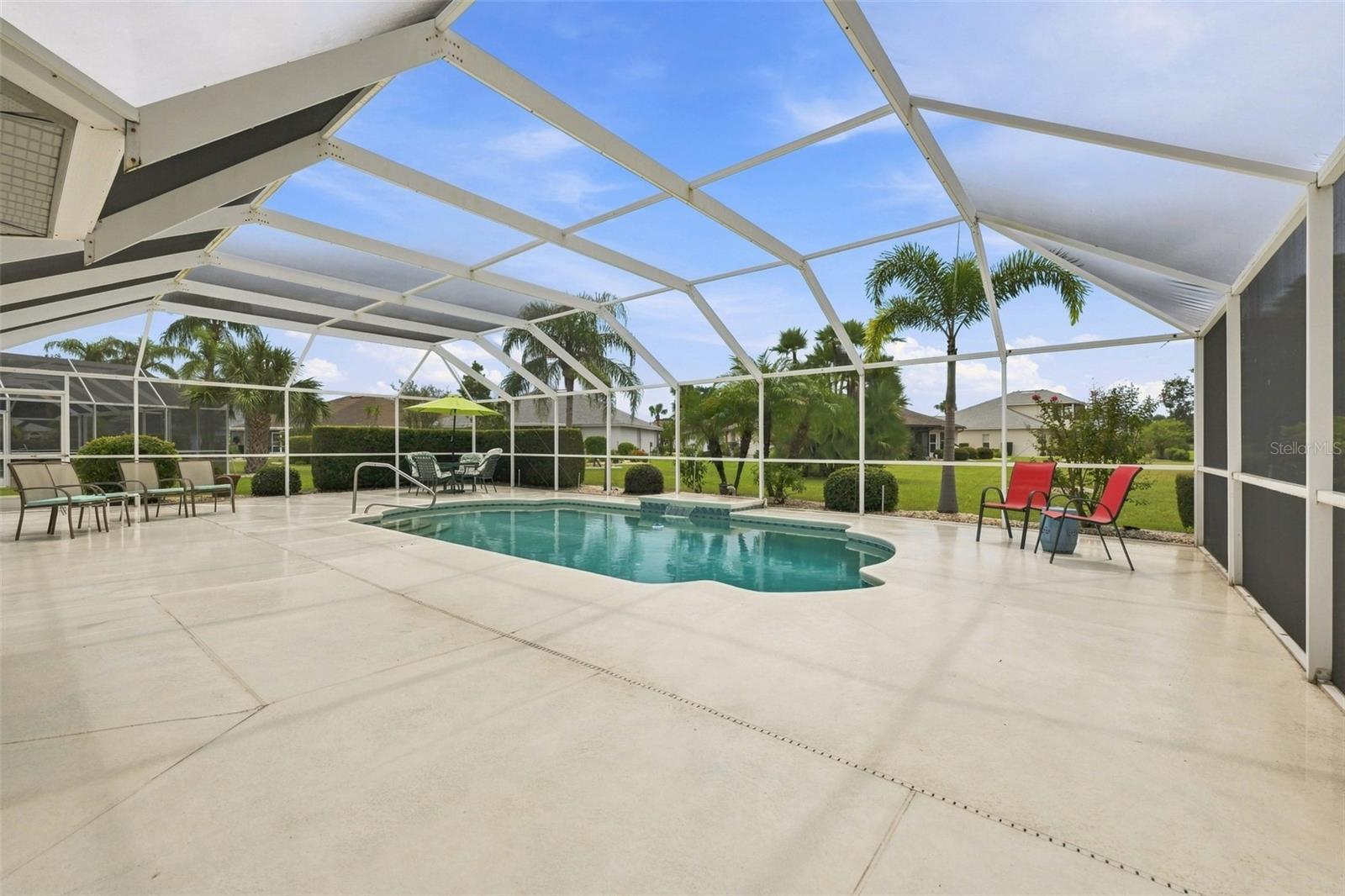308 CALOOSA PALMS CT