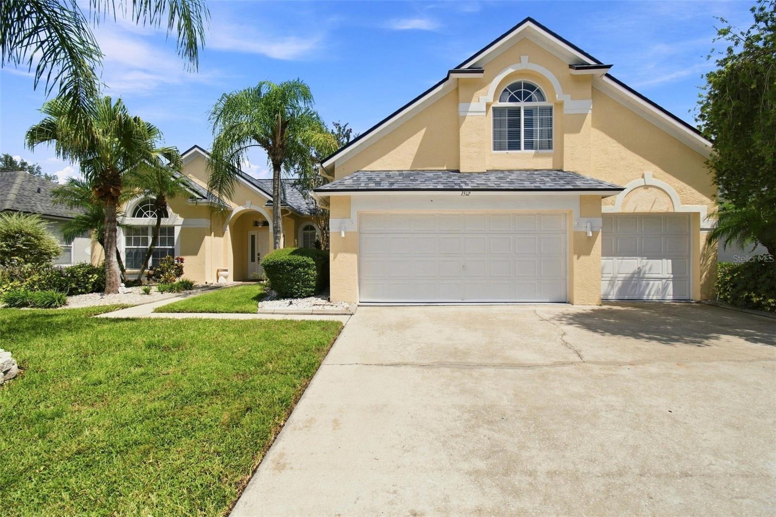 1512 CROOKED STICK DR