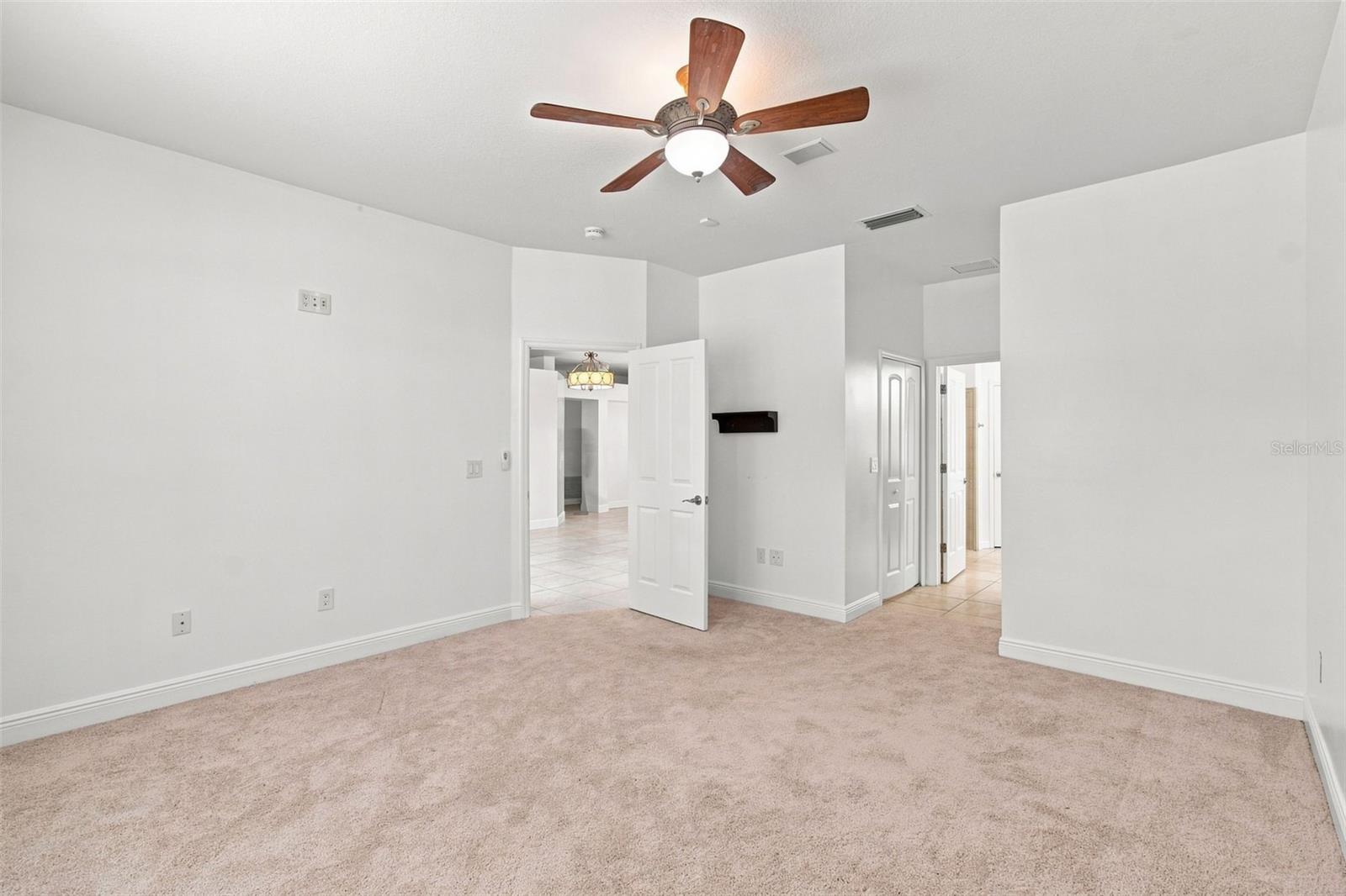 1512 CROOKED STICK DR