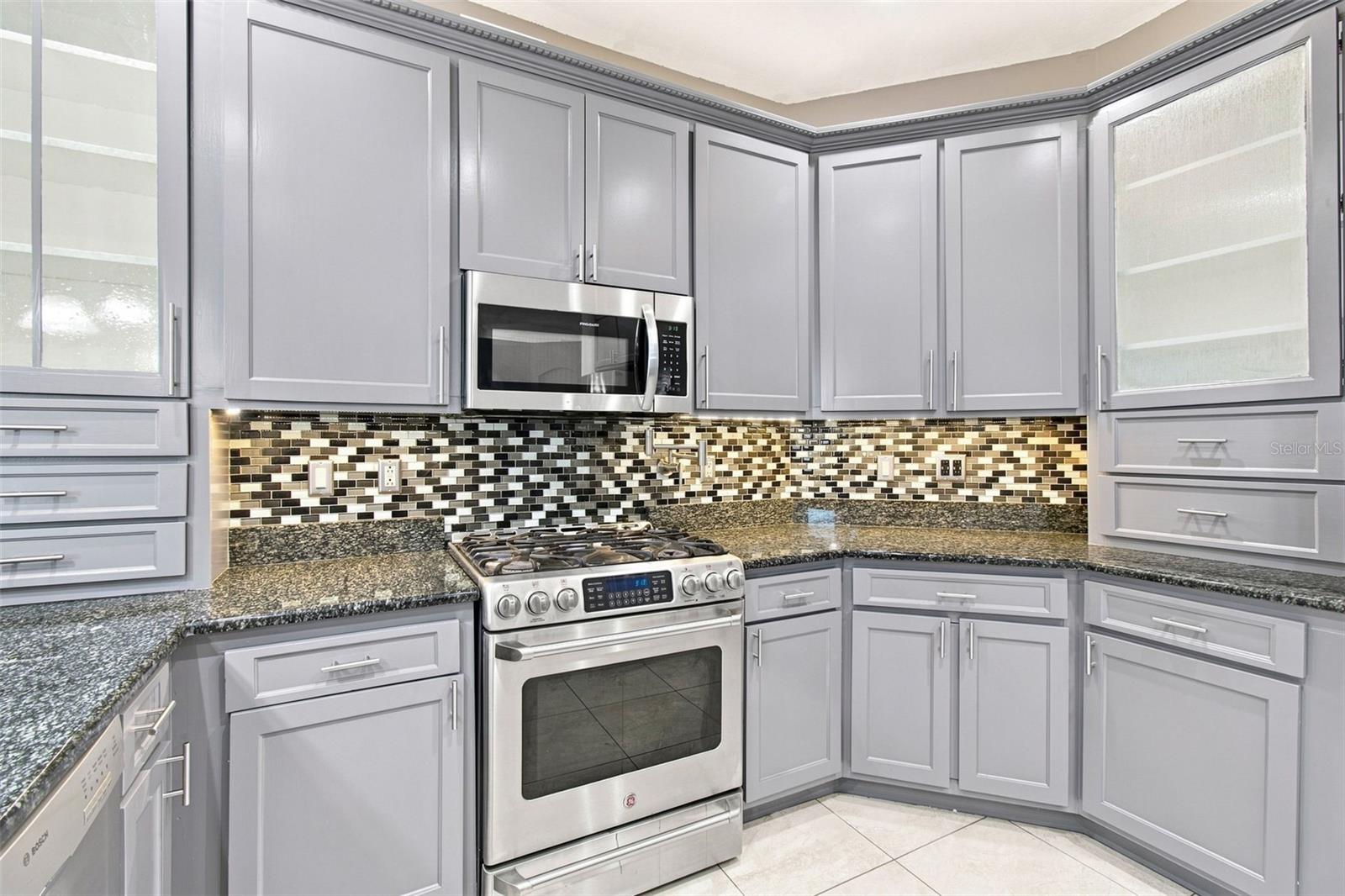1512 CROOKED STICK DR