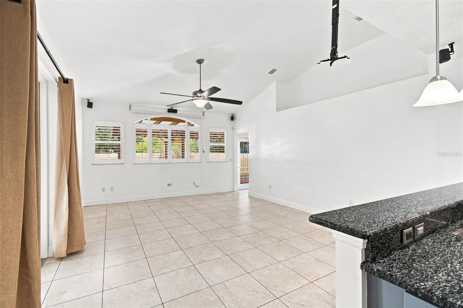 1512 CROOKED STICK DR