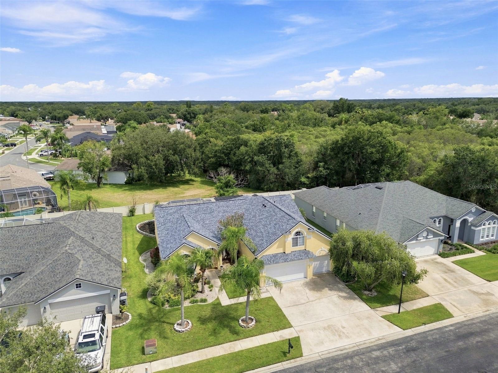1512 CROOKED STICK DR