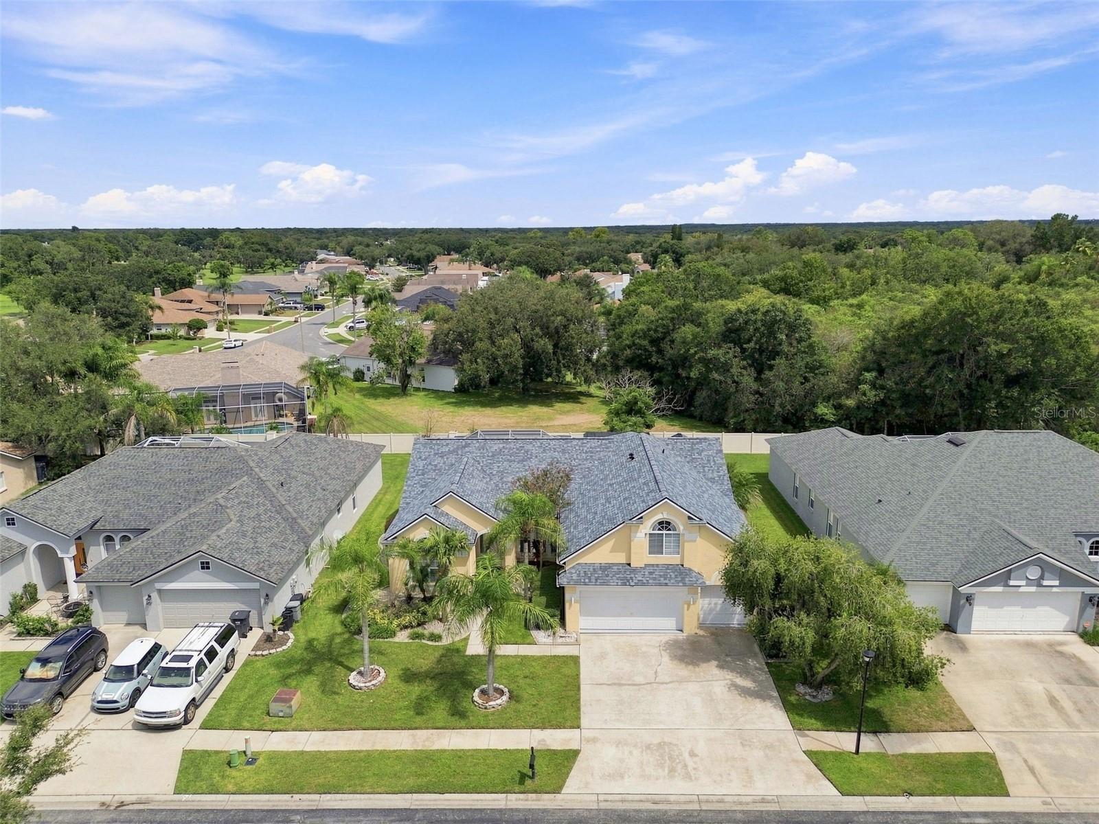 1512 CROOKED STICK DR