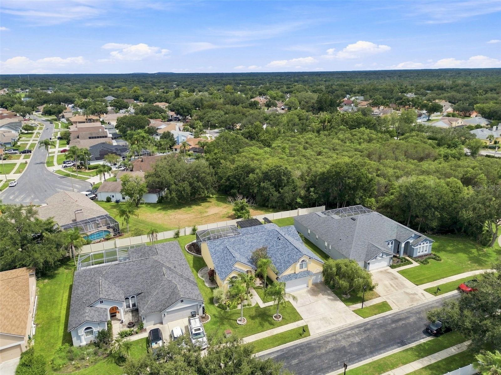 1512 CROOKED STICK DR