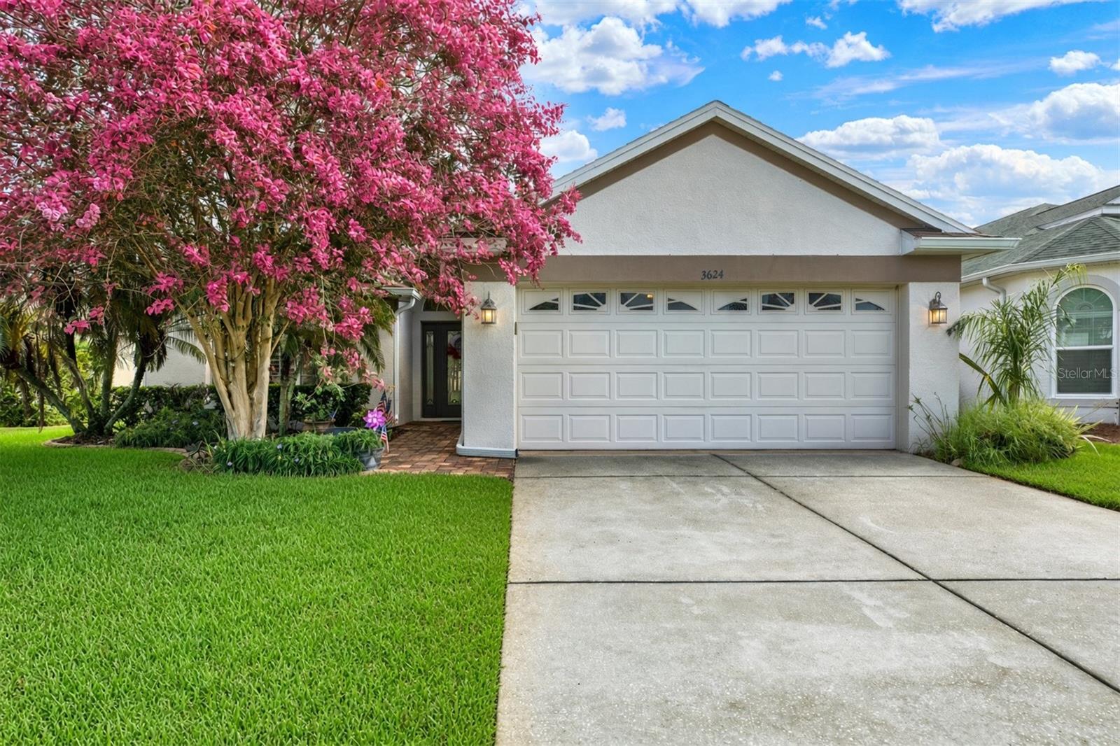 3624 CRESTHILL LN