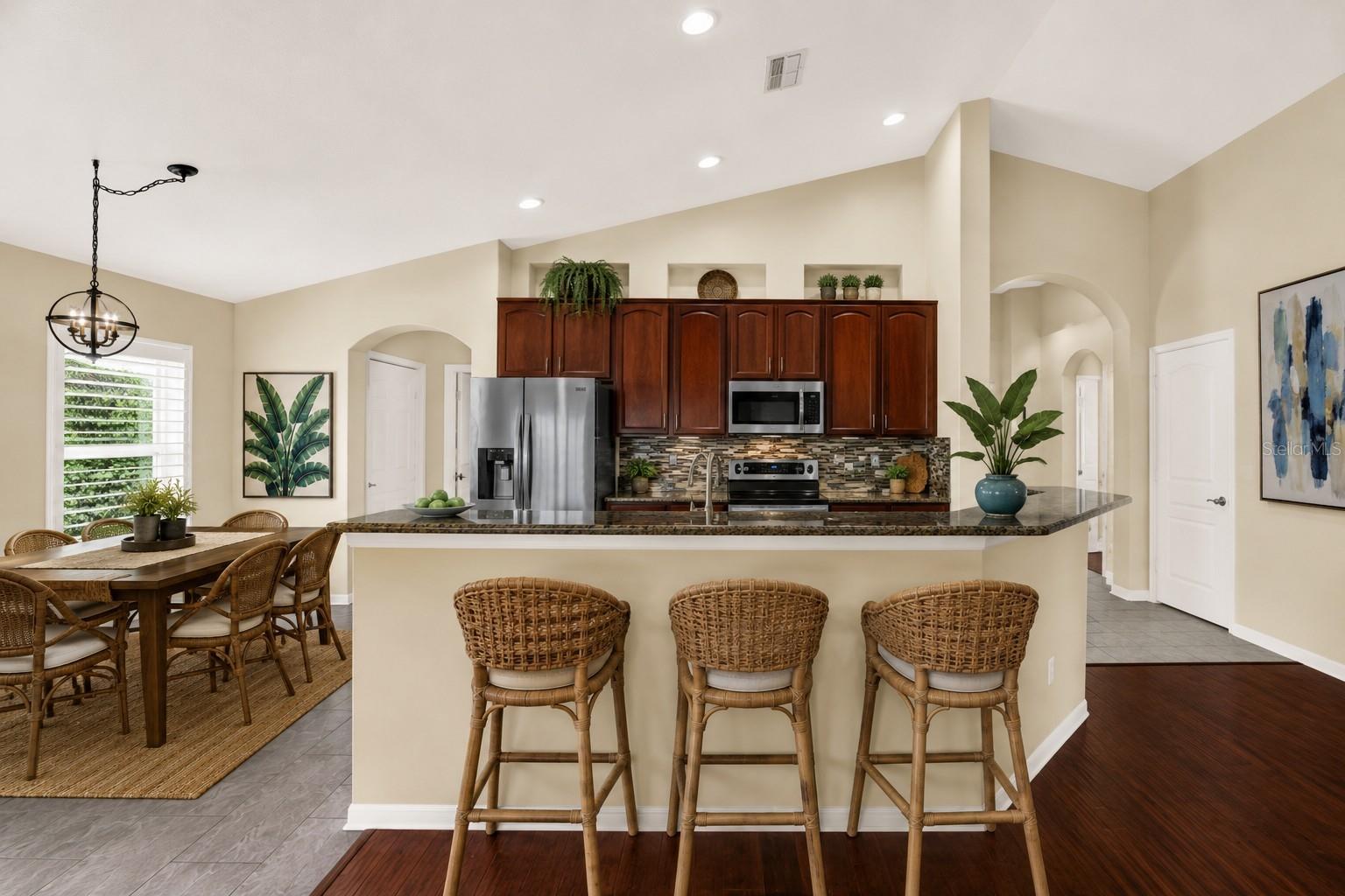 3624 CRESTHILL LN