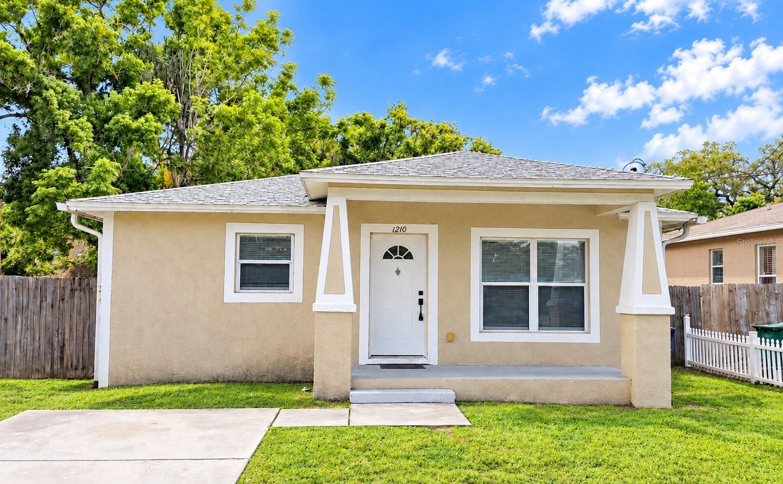 1210 E Holland Ave, Tampa