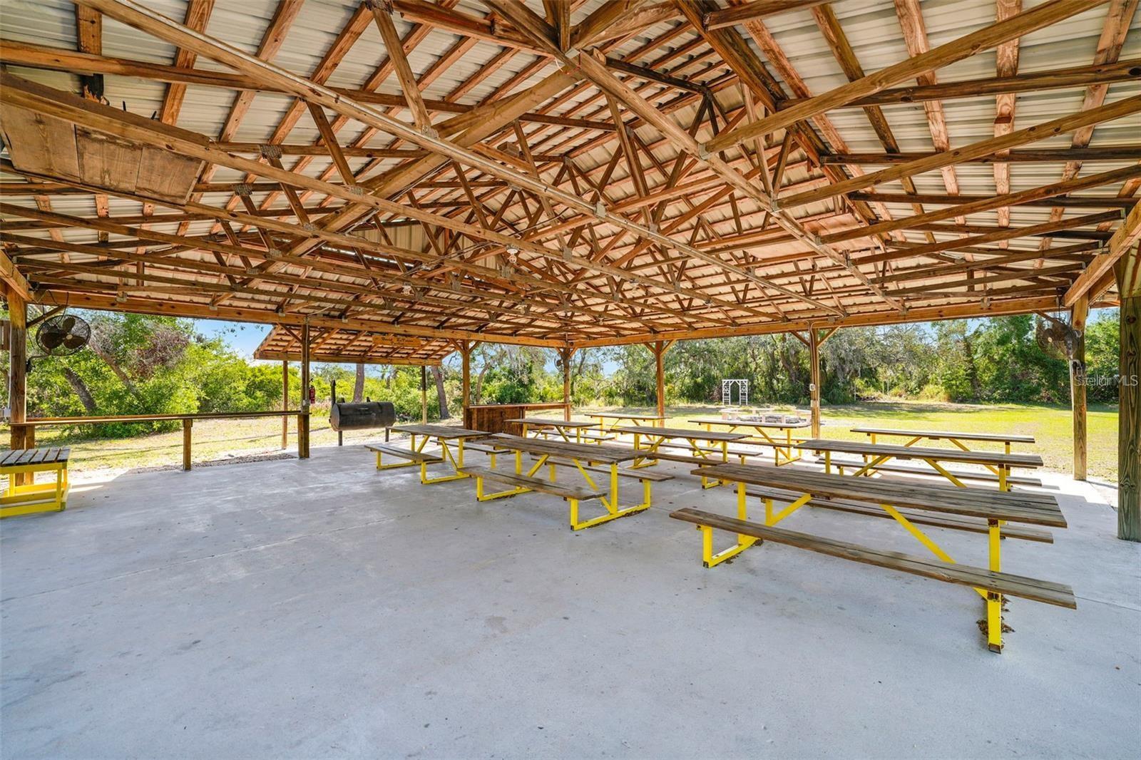 2501 LIGHTFOOT RD