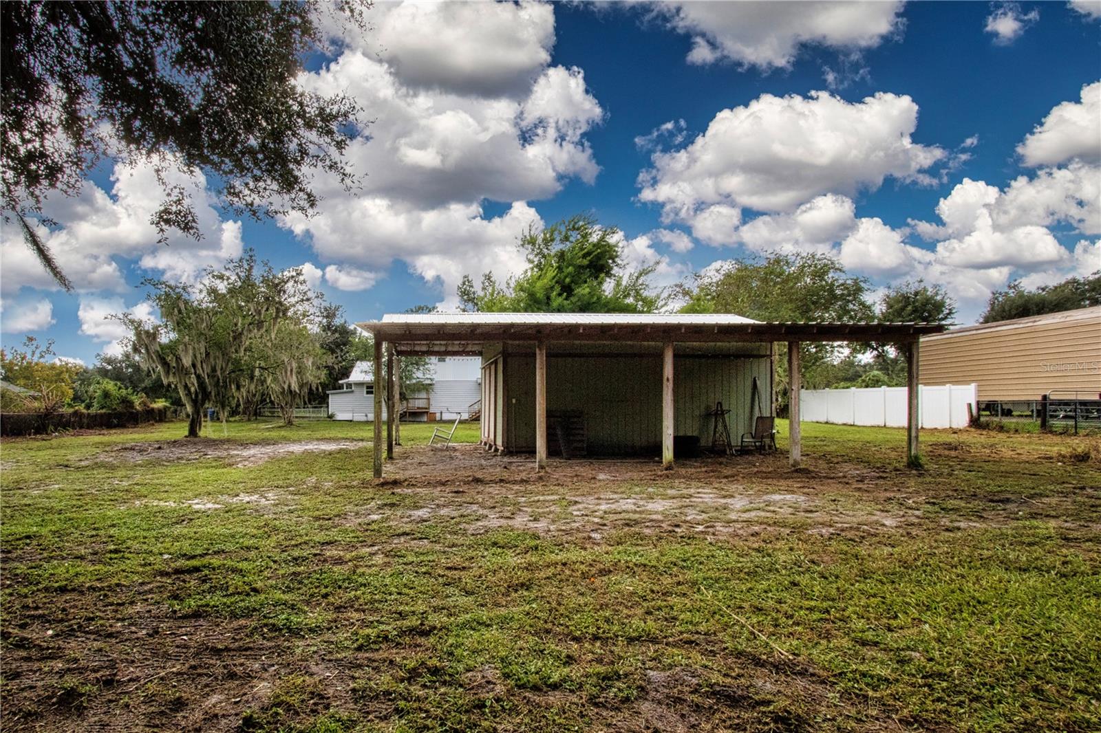 2501 LIGHTFOOT RD
