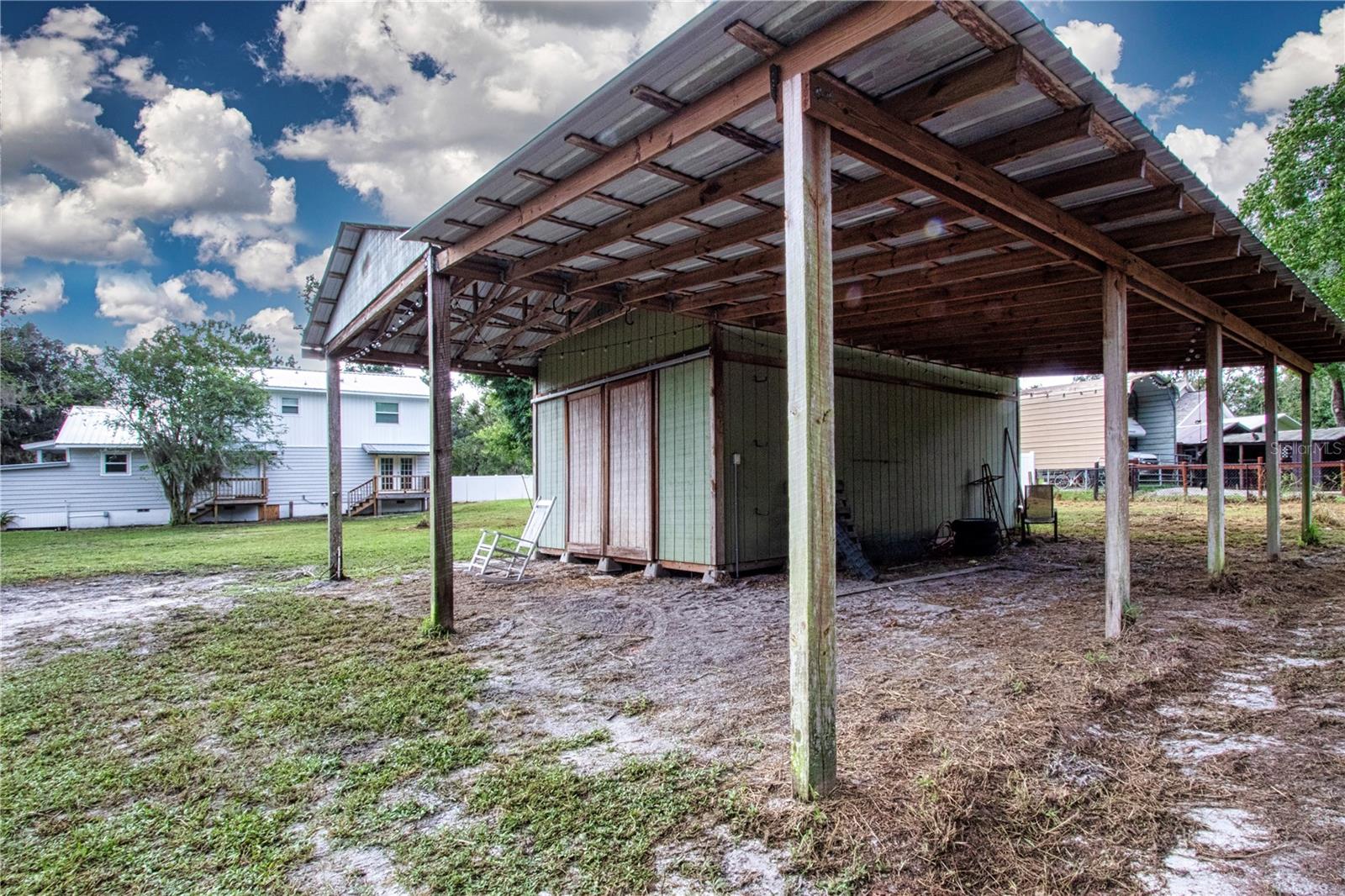 2501 LIGHTFOOT RD
