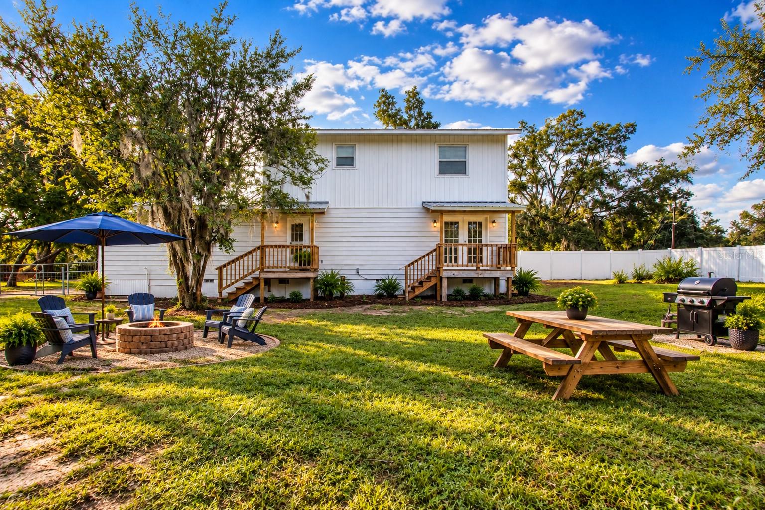 2501 LIGHTFOOT RD