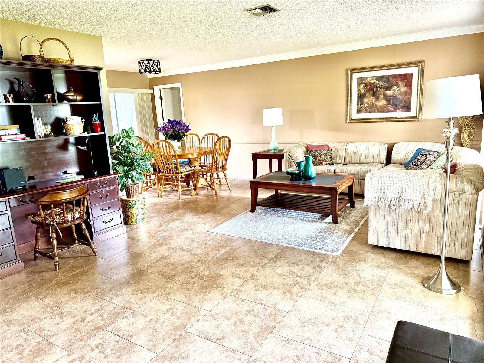 13112 WESTERN CIR