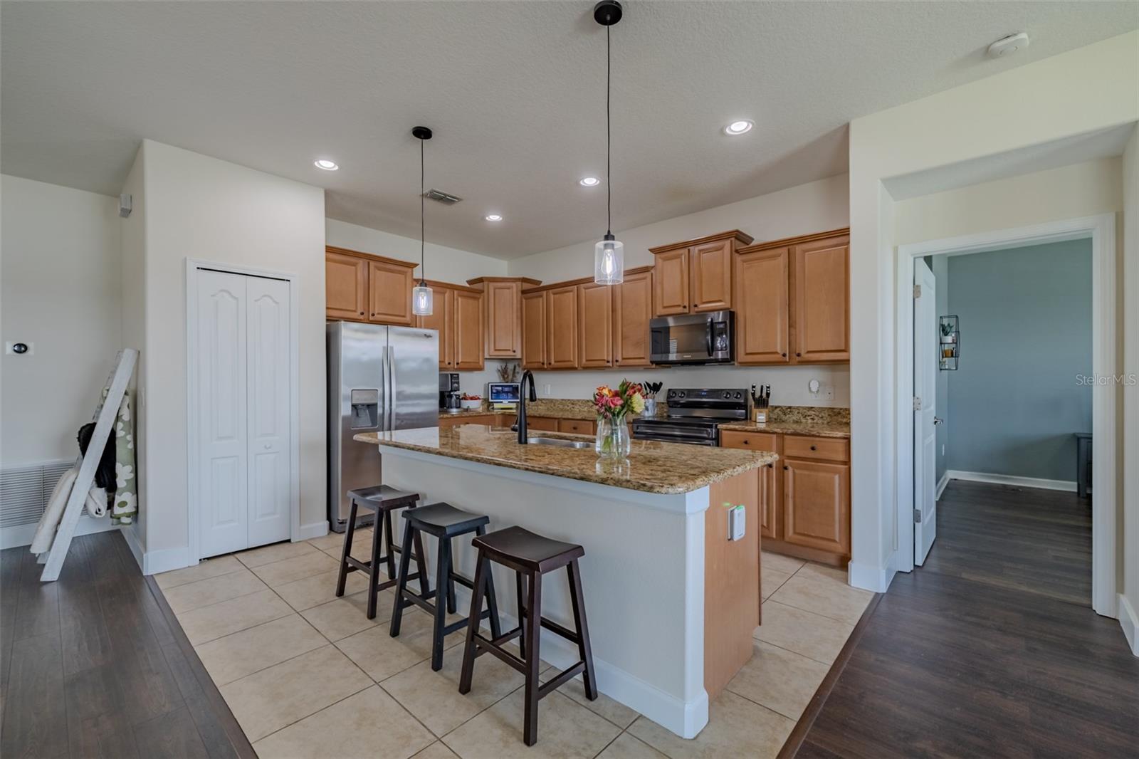 11526 ASHTON FIELD