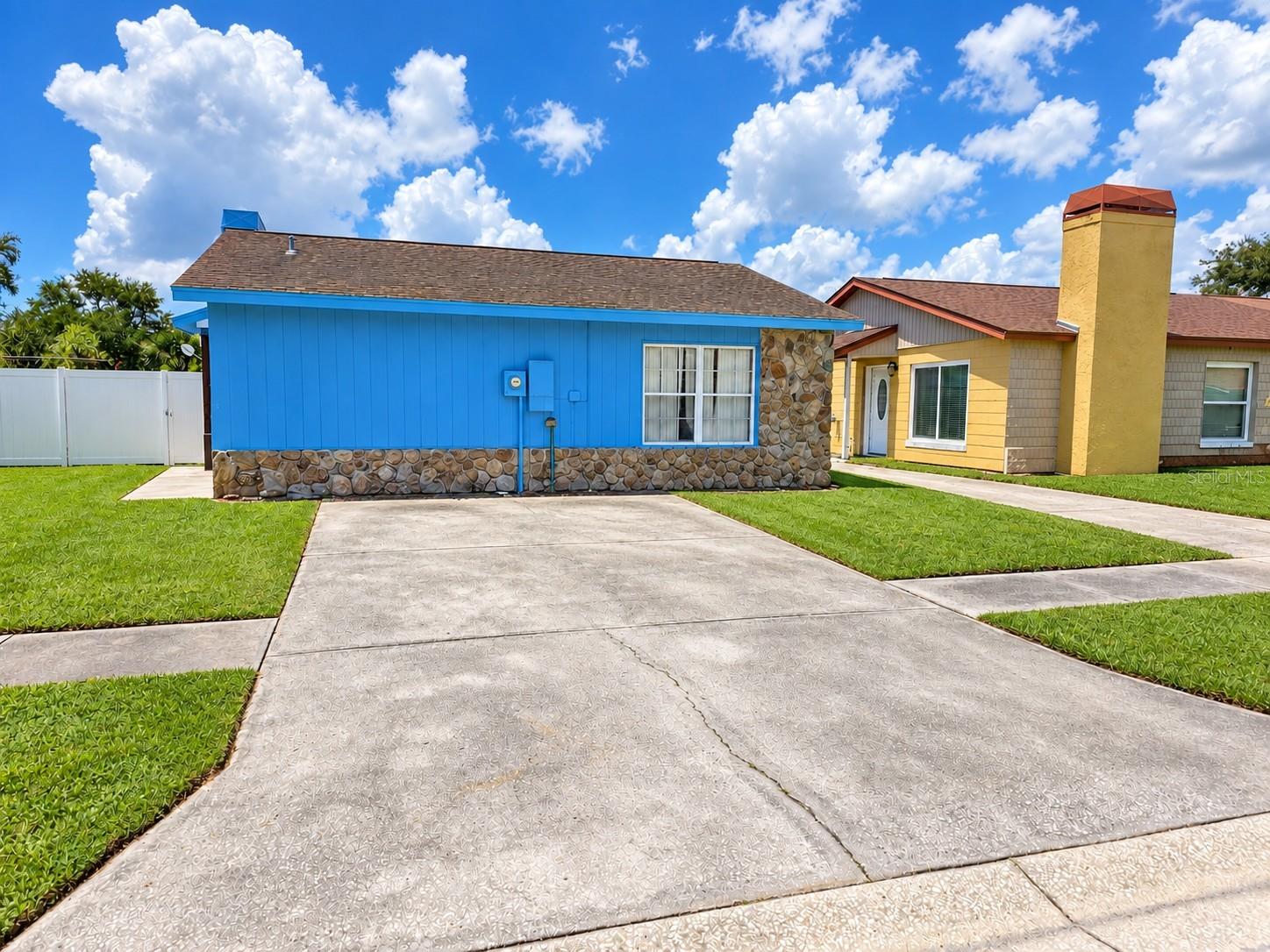 1246 COOLRIDGE DR