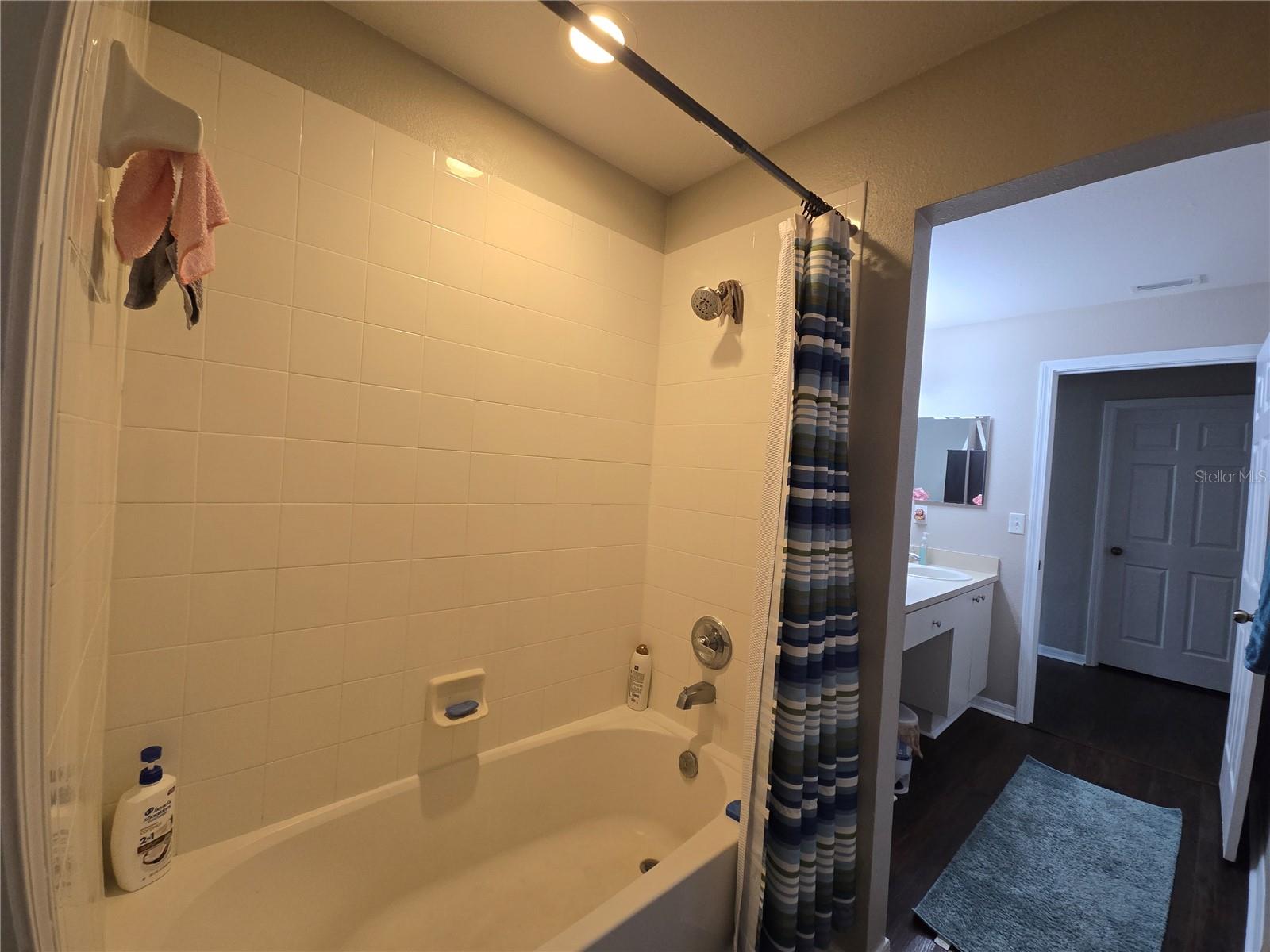 11422 MOUNTAIN BAY DR