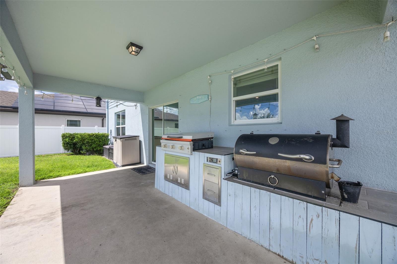 1007 GOLDEN SHINER AVE