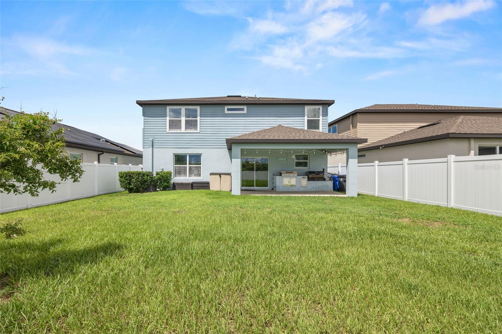 1007 GOLDEN SHINER AVE