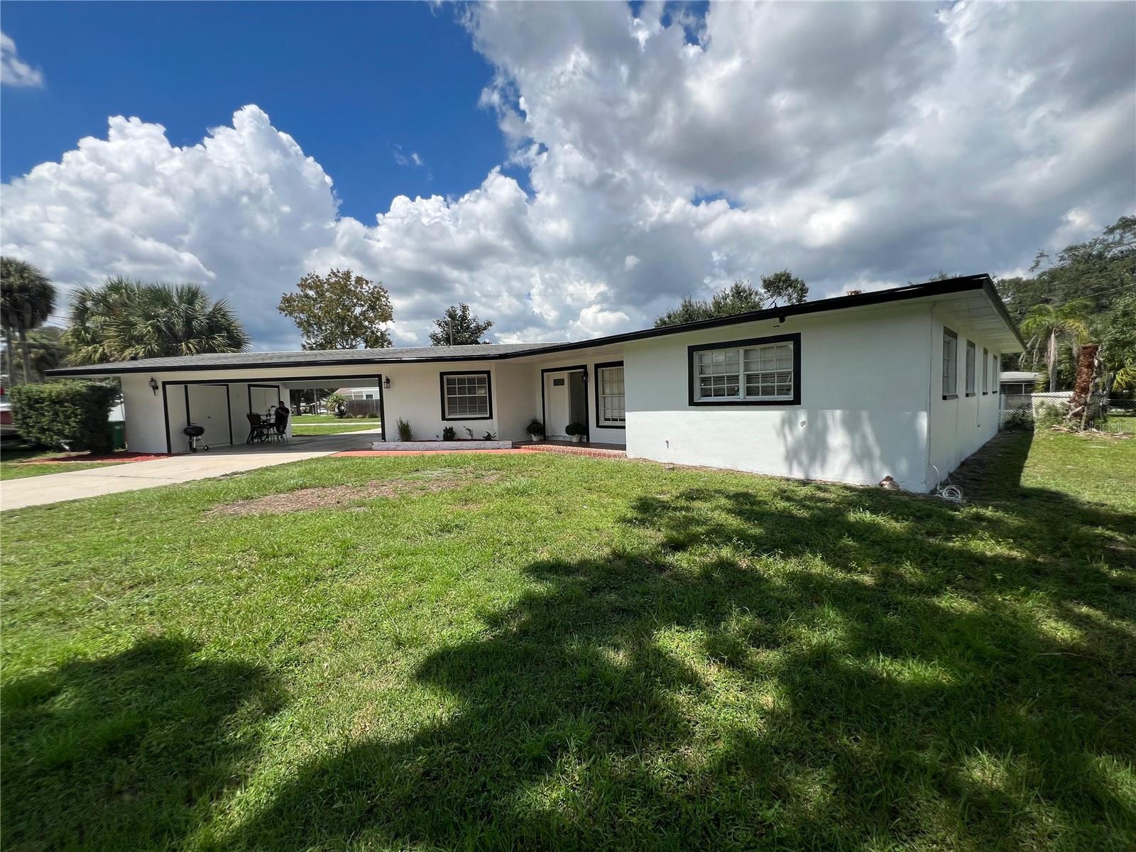 10909 W Elbow Dr, Tampa