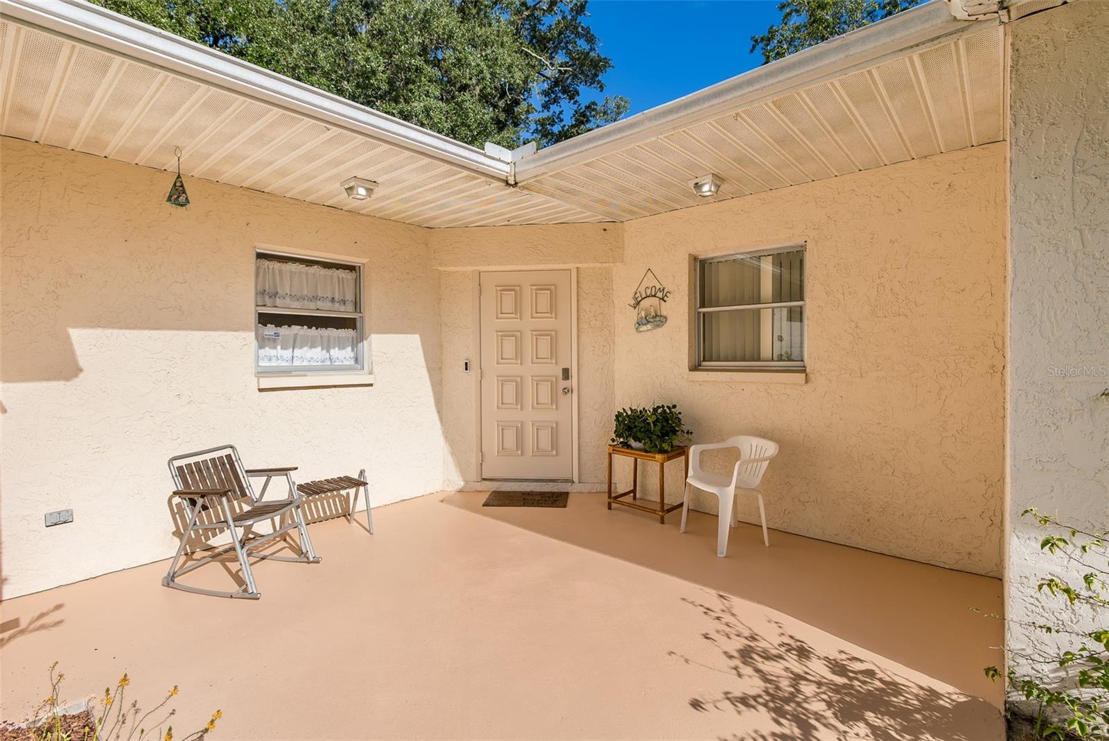 4715 NEEDLE PALM DR