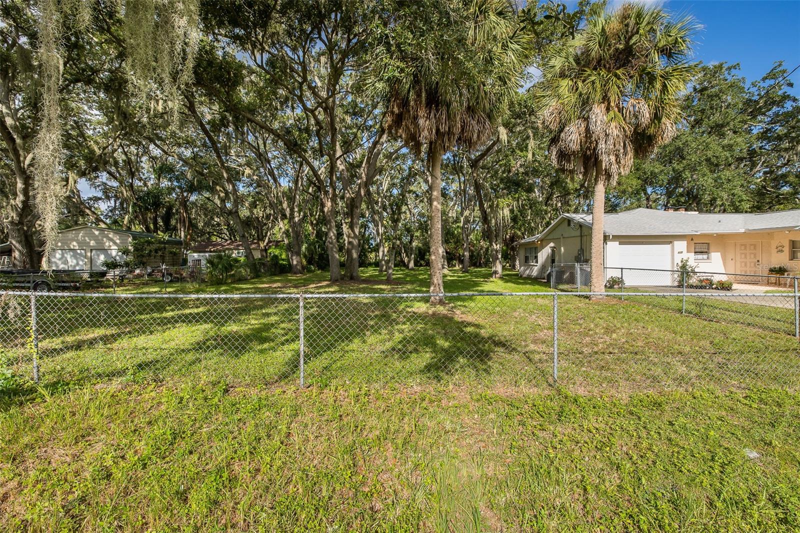 4715 NEEDLE PALM DR