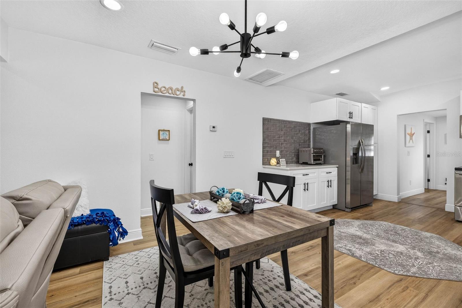 1104 E 28TH AVE