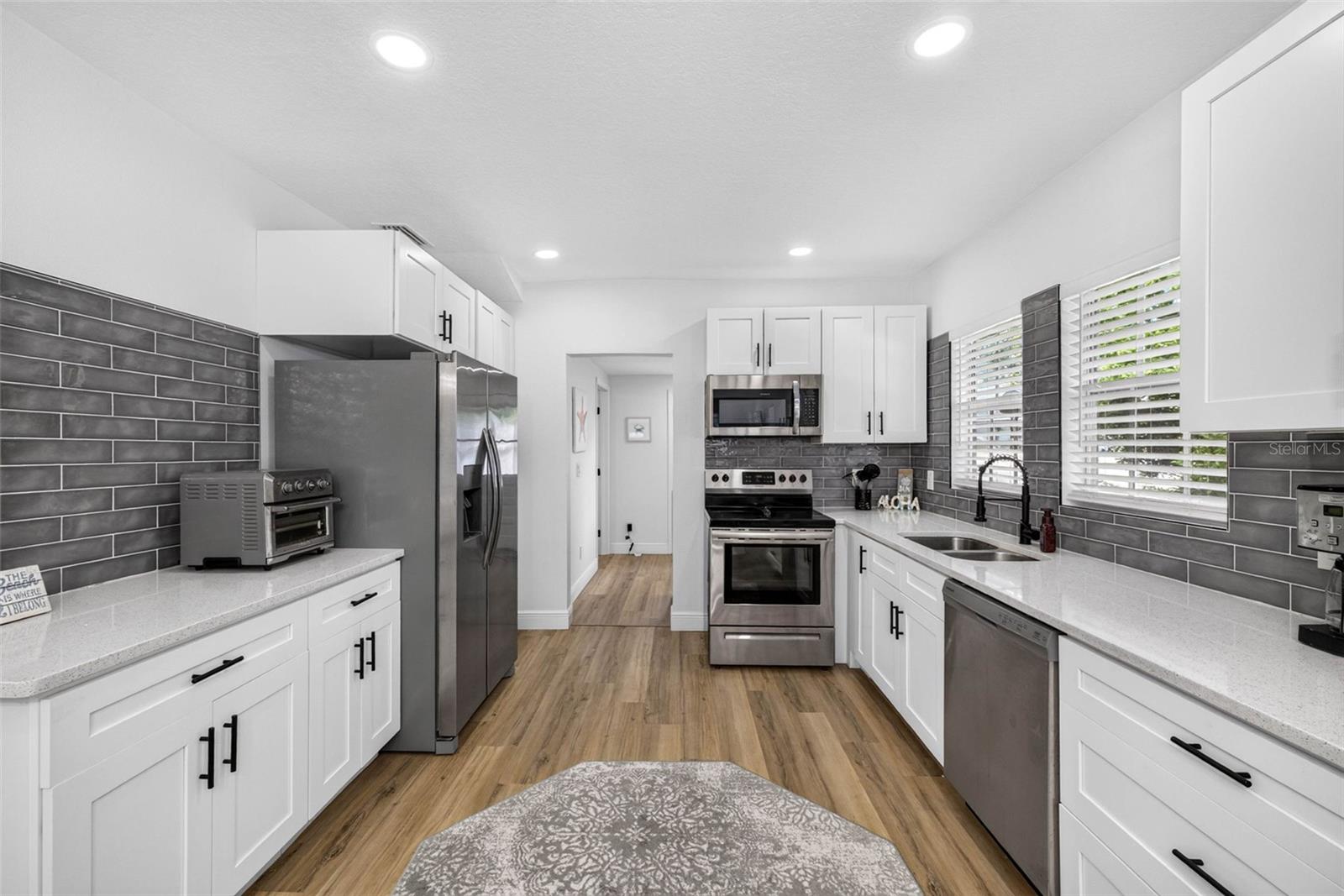 1104 E 28TH AVE