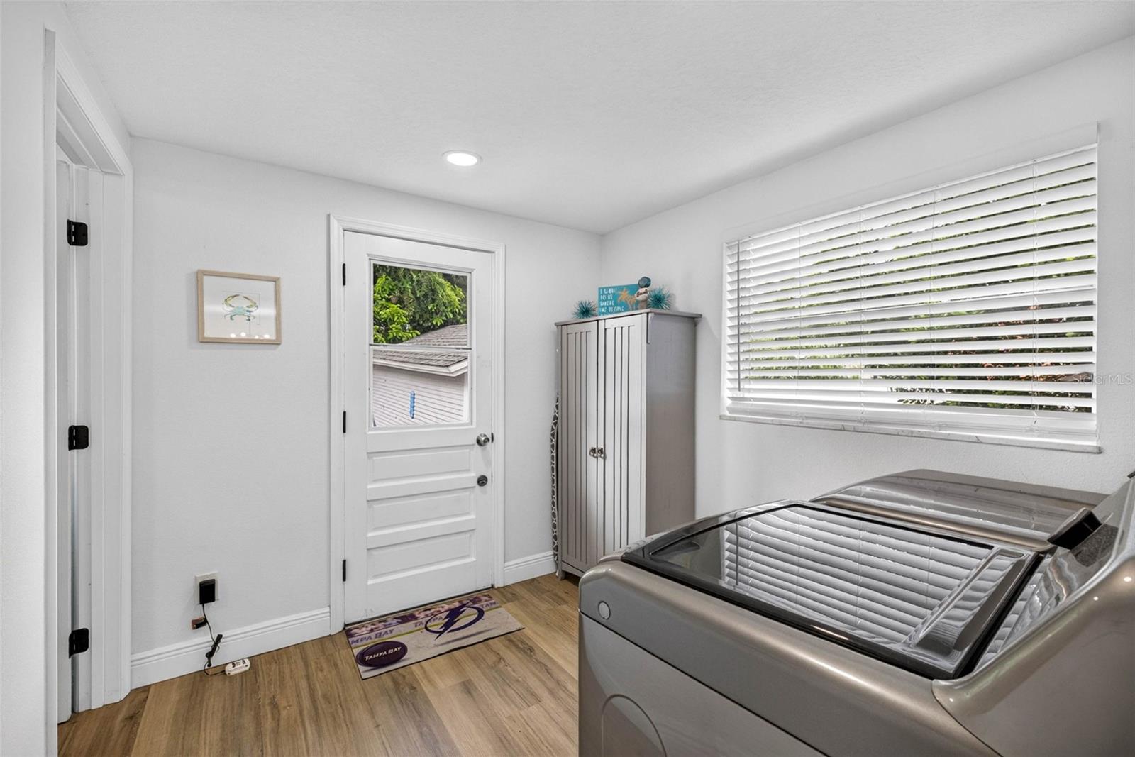 1104 E 28TH AVE