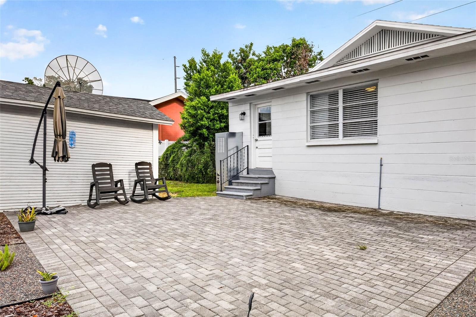 1104 E 28TH AVE