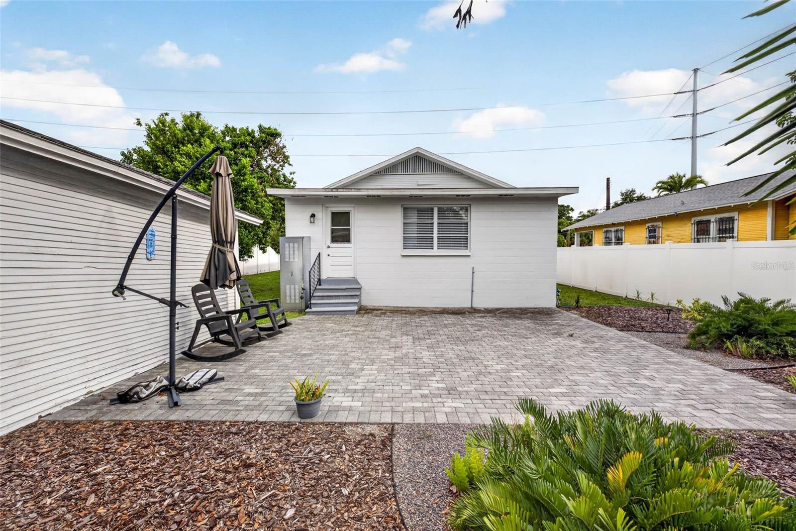 1104 E 28TH AVE