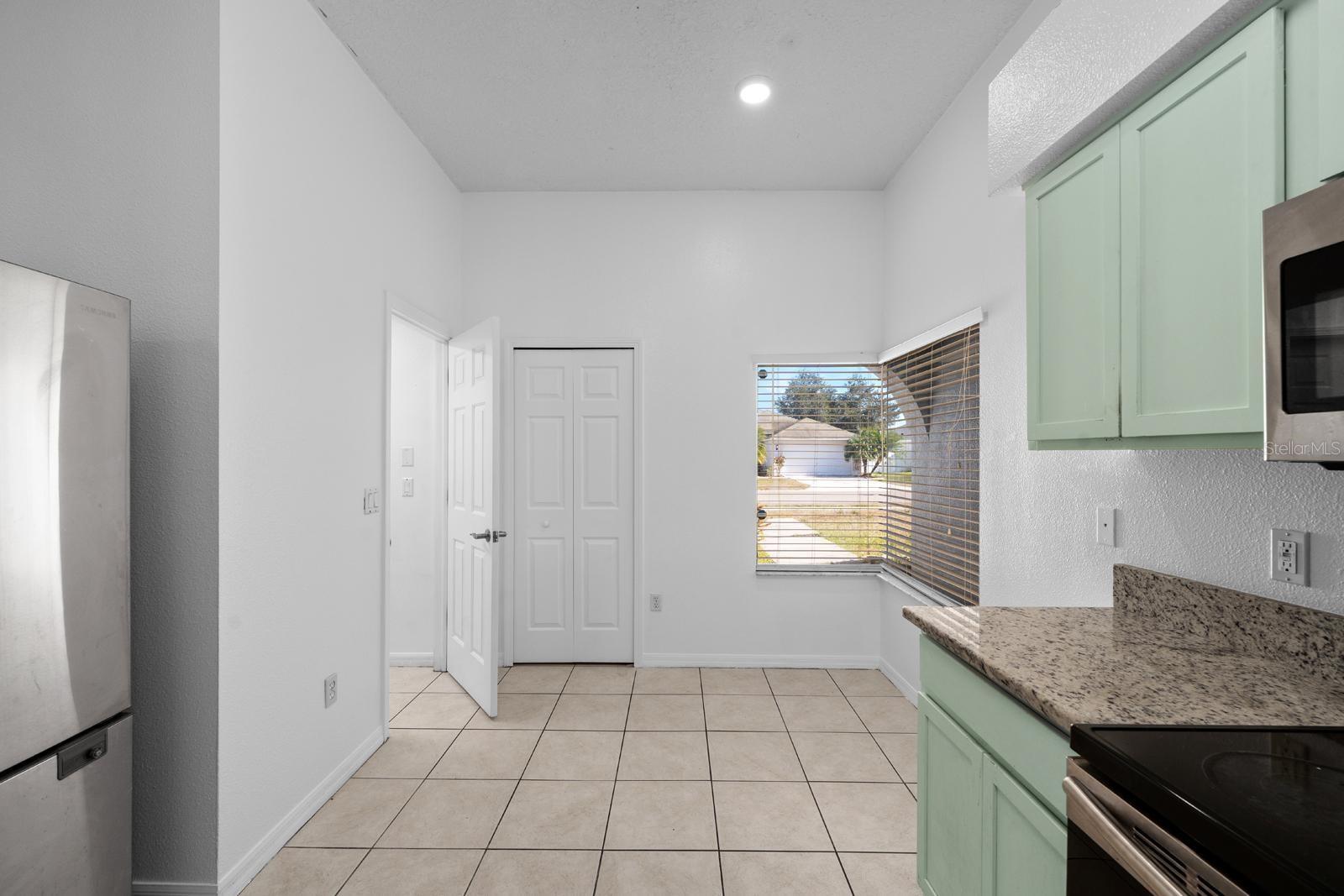3609 TRAPNELL GROVE LOOP