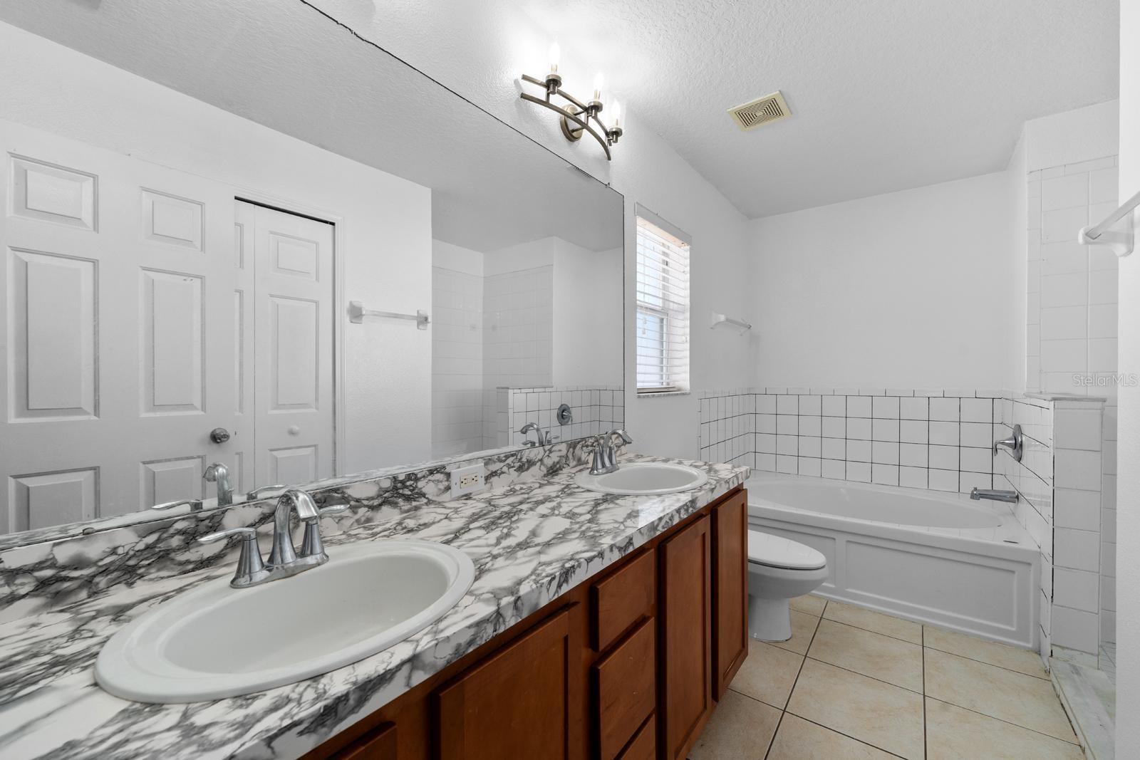 3609 TRAPNELL GROVE LOOP