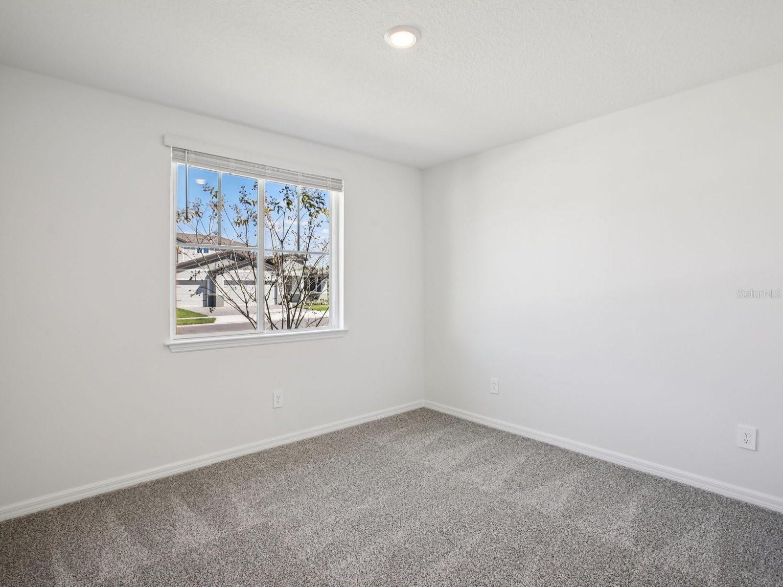 1681 DRAUGHTON DR