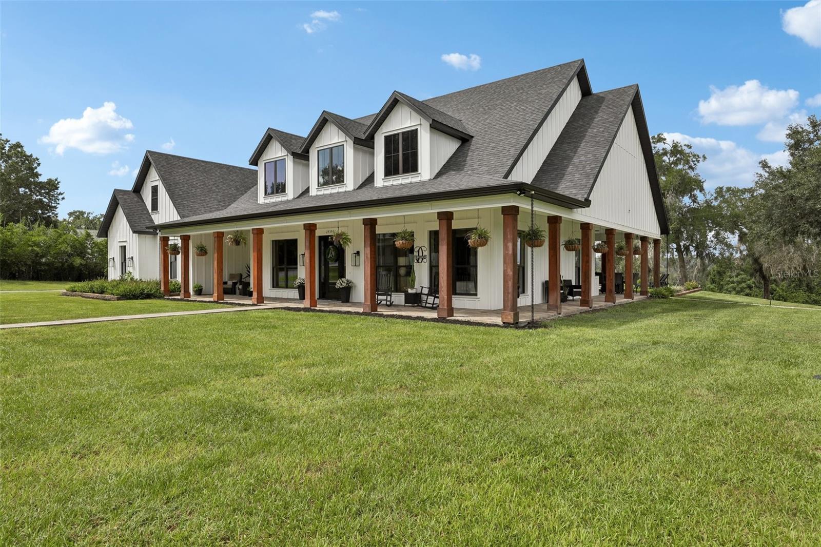 27390 Church Rd, Brooksville
