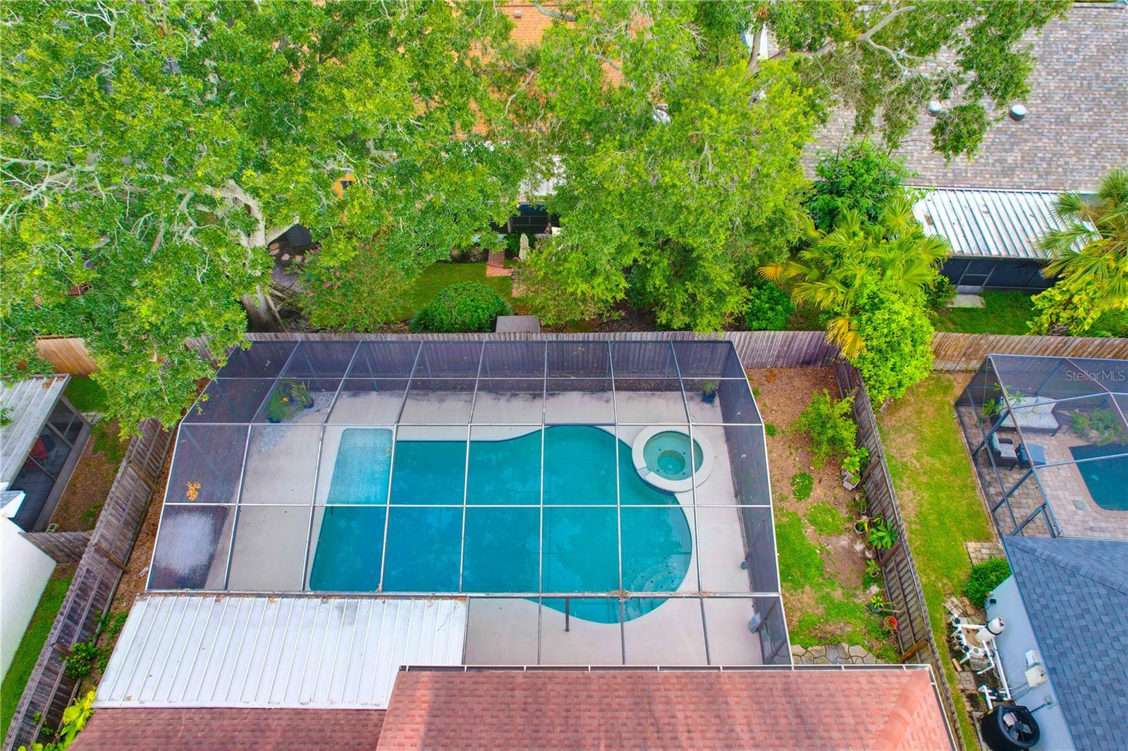 1418 SHELL FLOWER DR