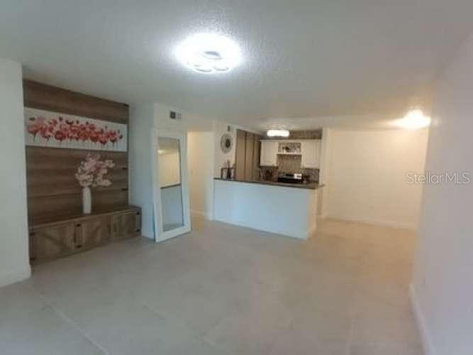 10024 STRAFFORD OAK CT #807