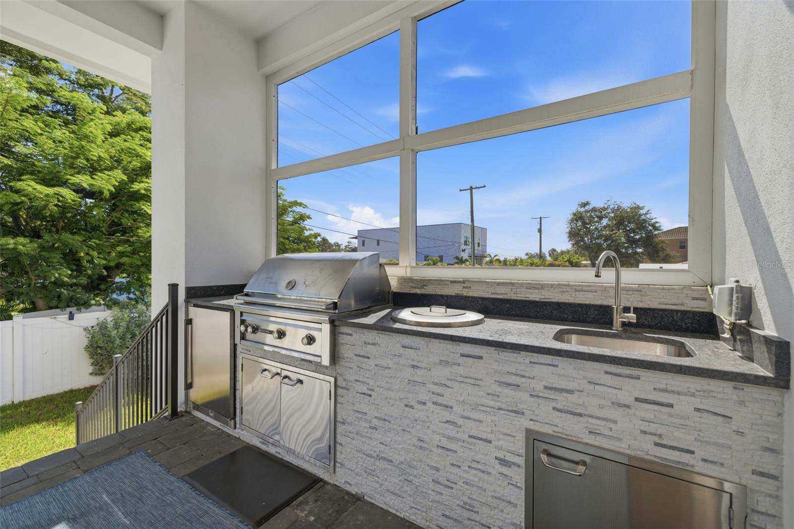 619 DANUBE AVE