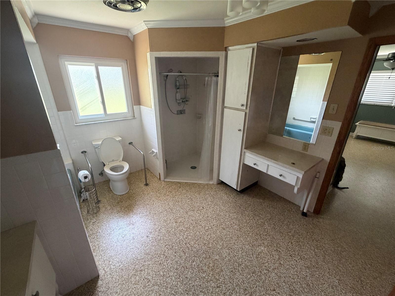3933 ALLEN RD