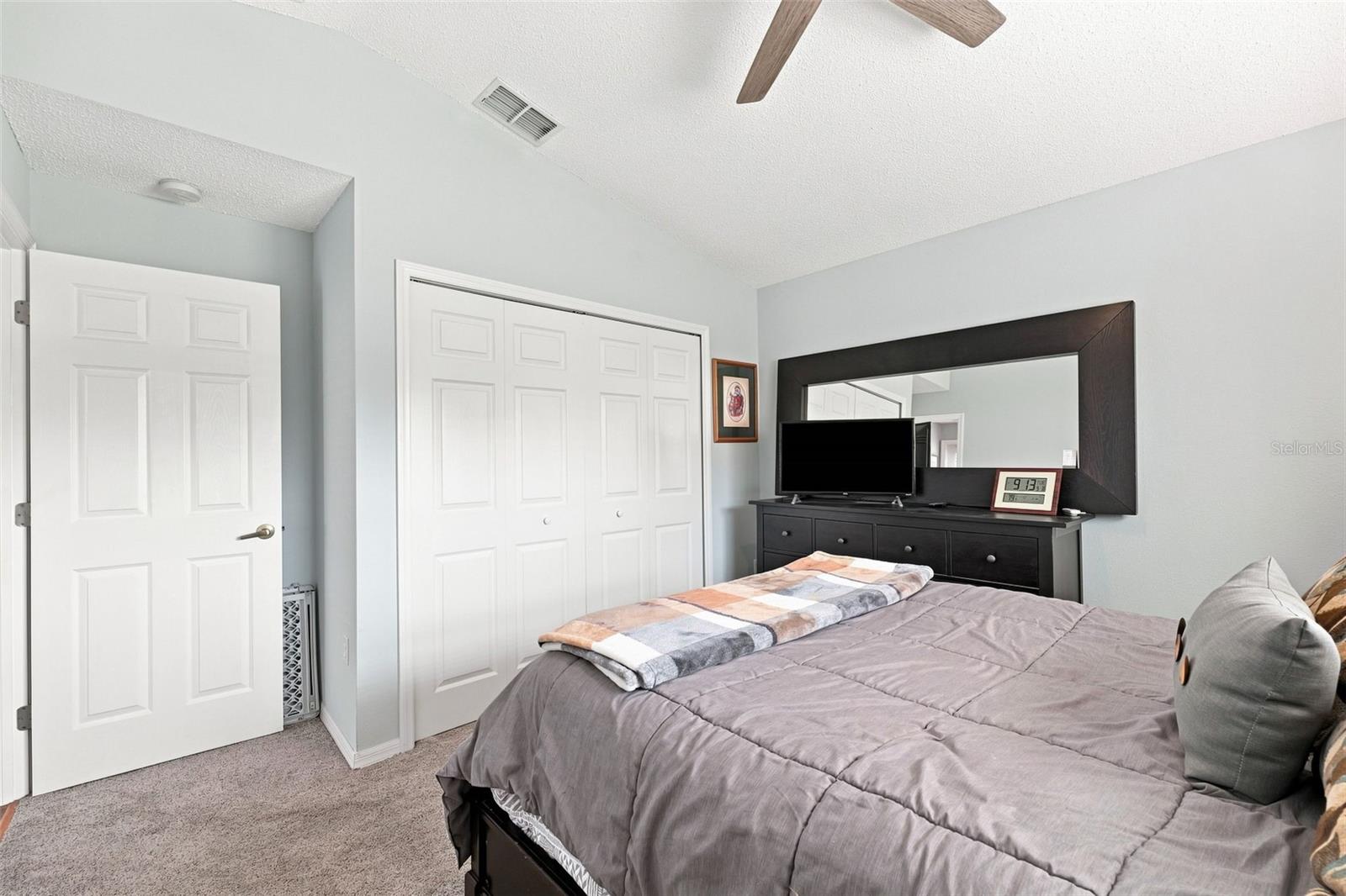 9324 CREEKSIDE CT