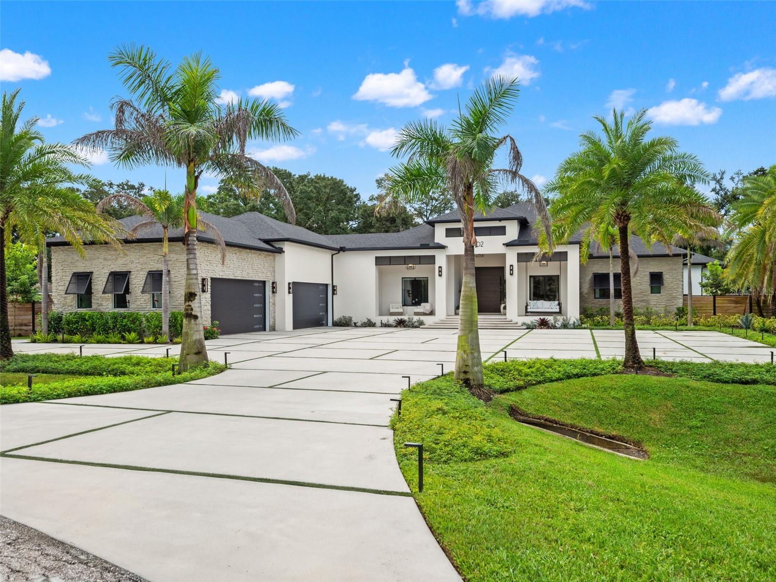 17602 GRANDE ESTATES PL
