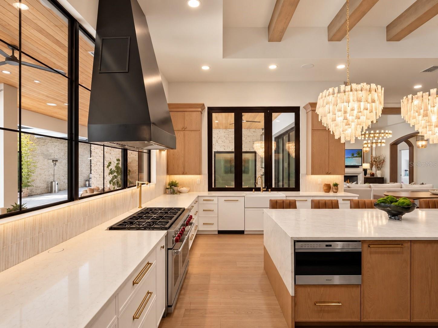 17602 GRANDE ESTATES PL